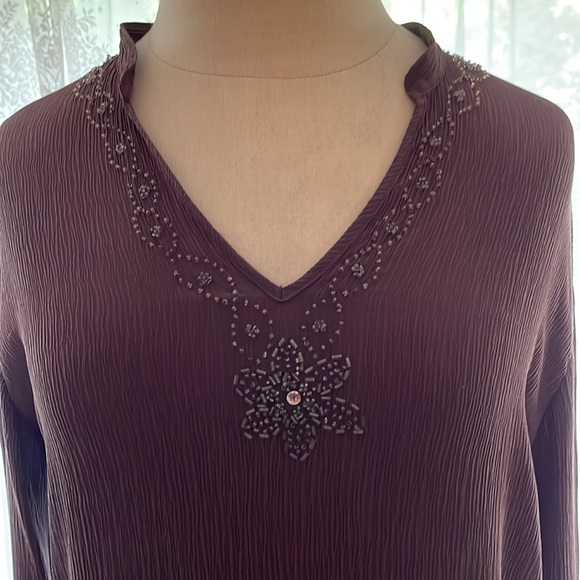 Silk Tunic with beaded detailing - Picture 2 of 8